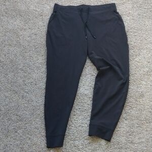 Eddie Bauer woman's black dry-fit pant M